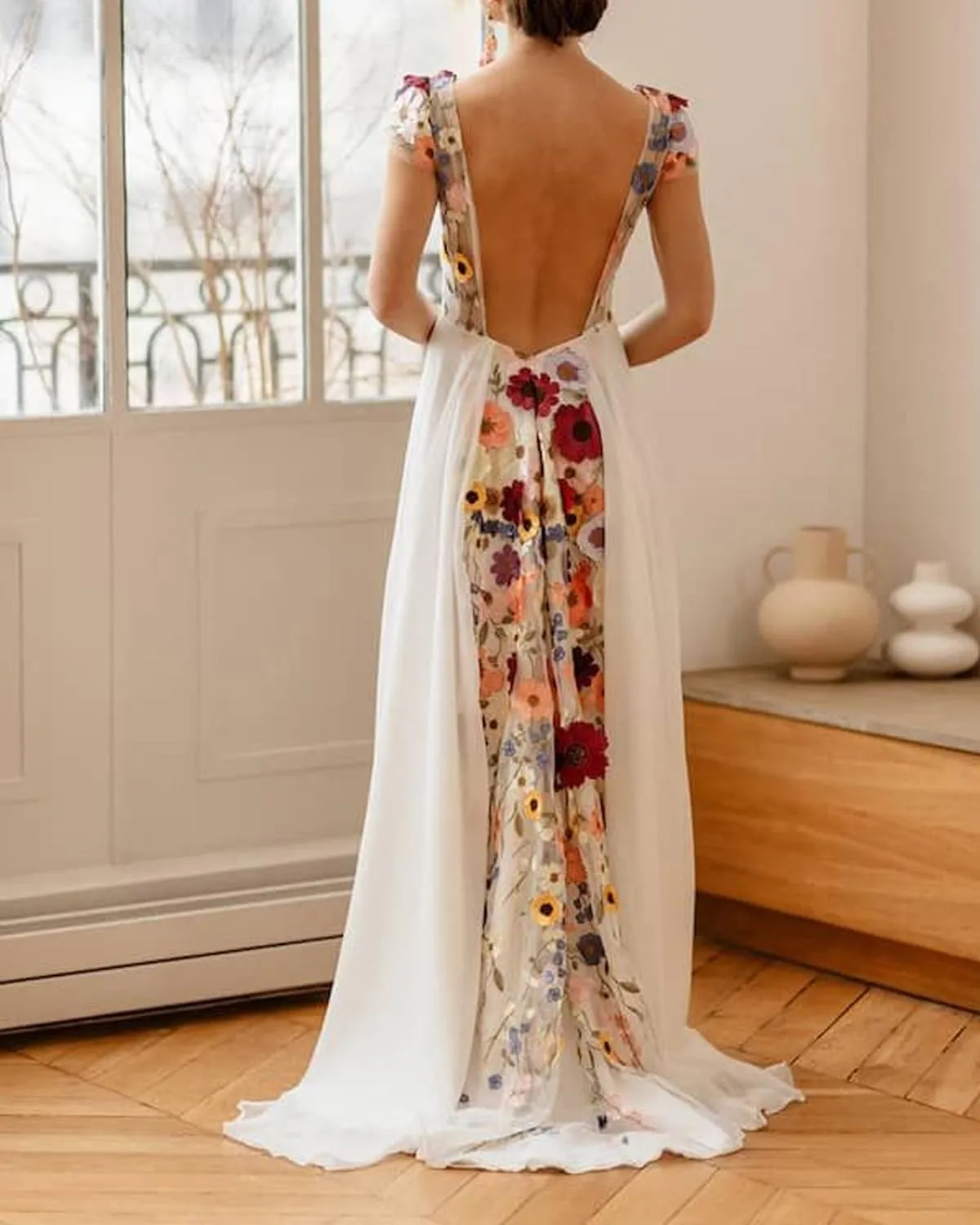 3D Flower Wedding Dresses for Bride Boho Embroidered Chiffon Cap Sleeve V Neck A Line Backless Bridal Gowns