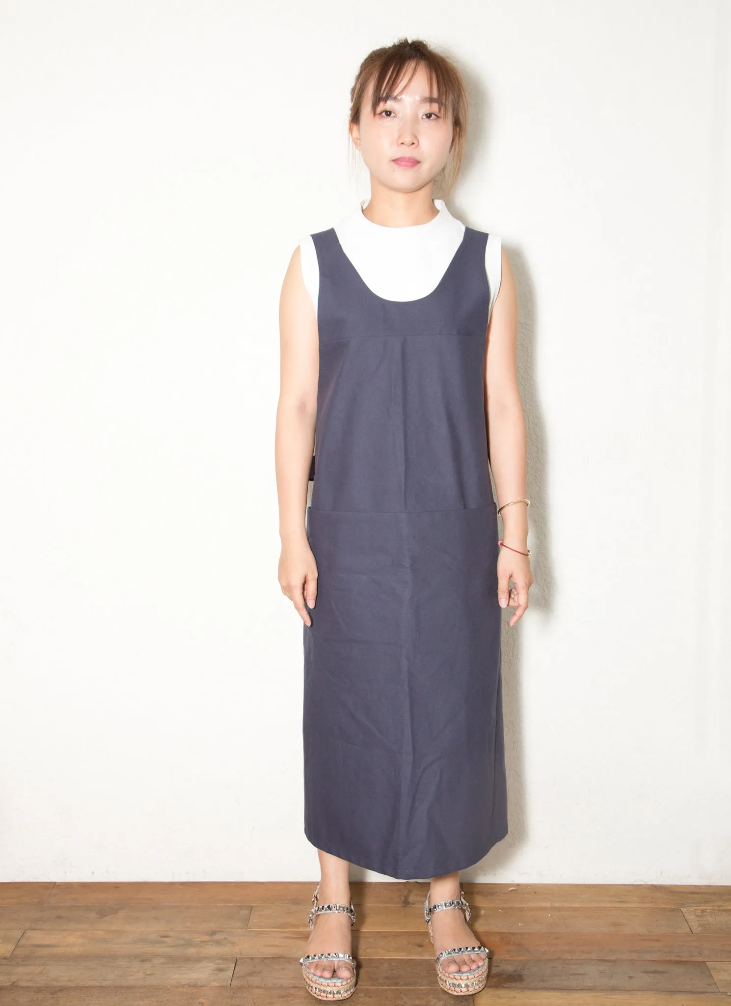 Banana Leaf Pocket Apron (Adult) - Dark Blue