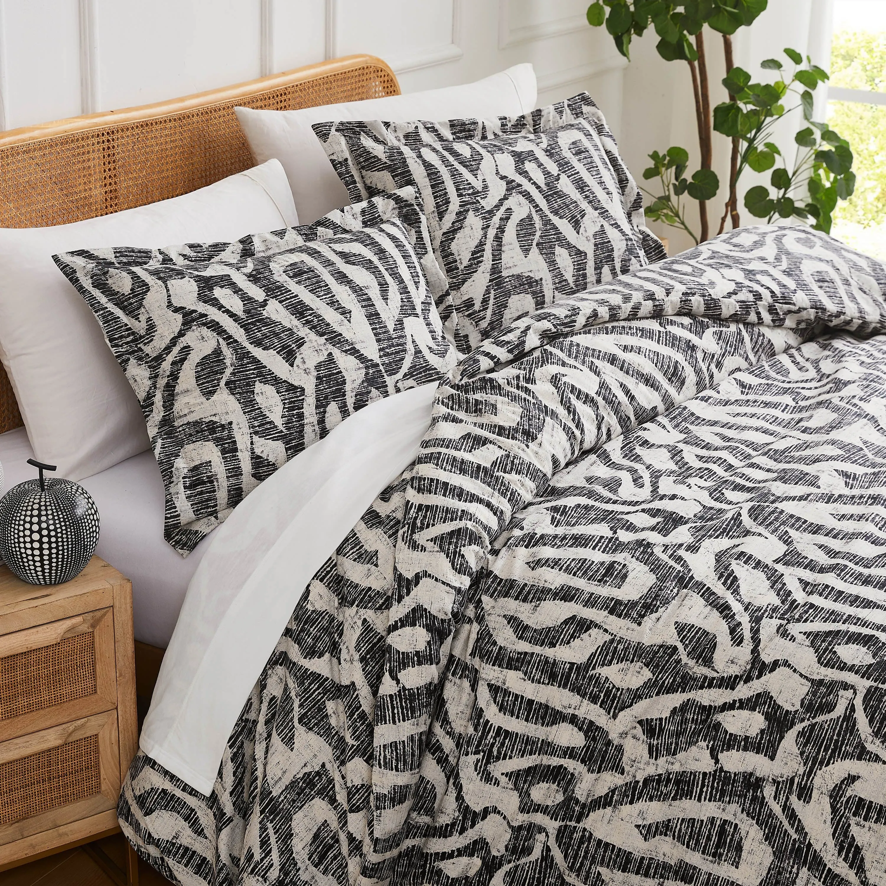 Khari Oversized Comforter Set