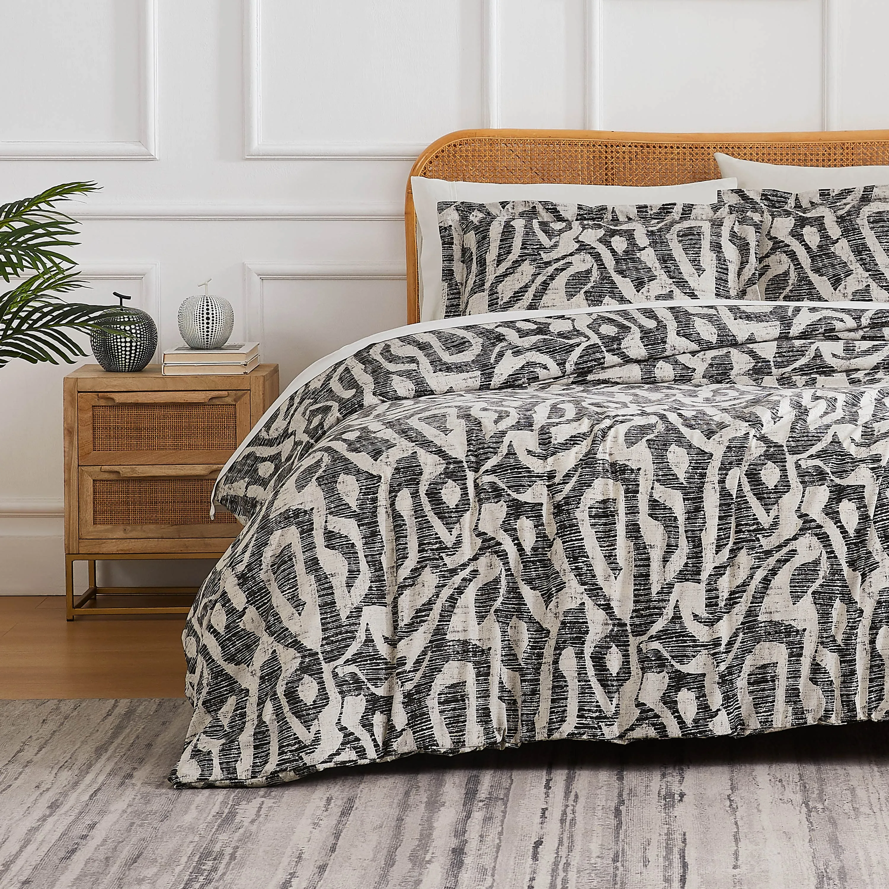 Khari Oversized Comforter Set