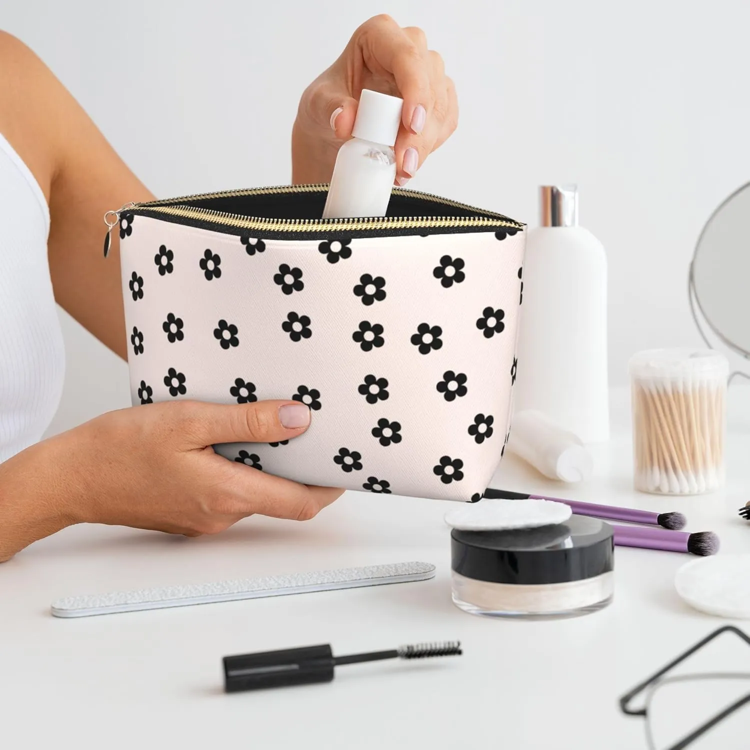 Leather Makeup Bag Travel Cosmetic Bag Small Makeup Bag for Women,Toiletry Bag Accessories Organizer-Black Flowers