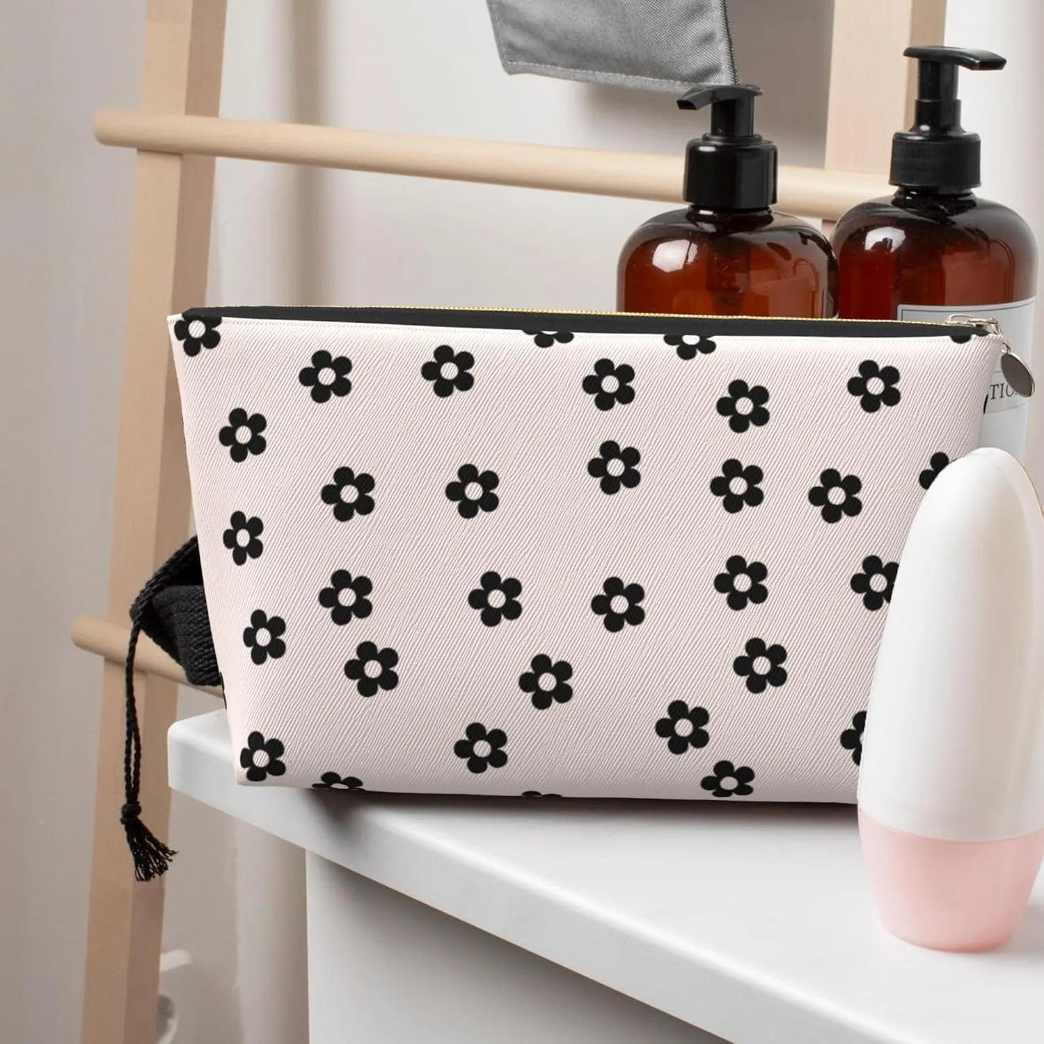 Leather Makeup Bag Travel Cosmetic Bag Small Makeup Bag for Women,Toiletry Bag Accessories Organizer-Black Flowers