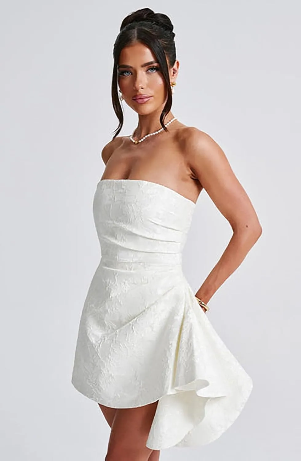 Strapless Short Homecoming Dresses for Teens Embroidery Satin A Line Mini Dress Cocktail Party Gowns