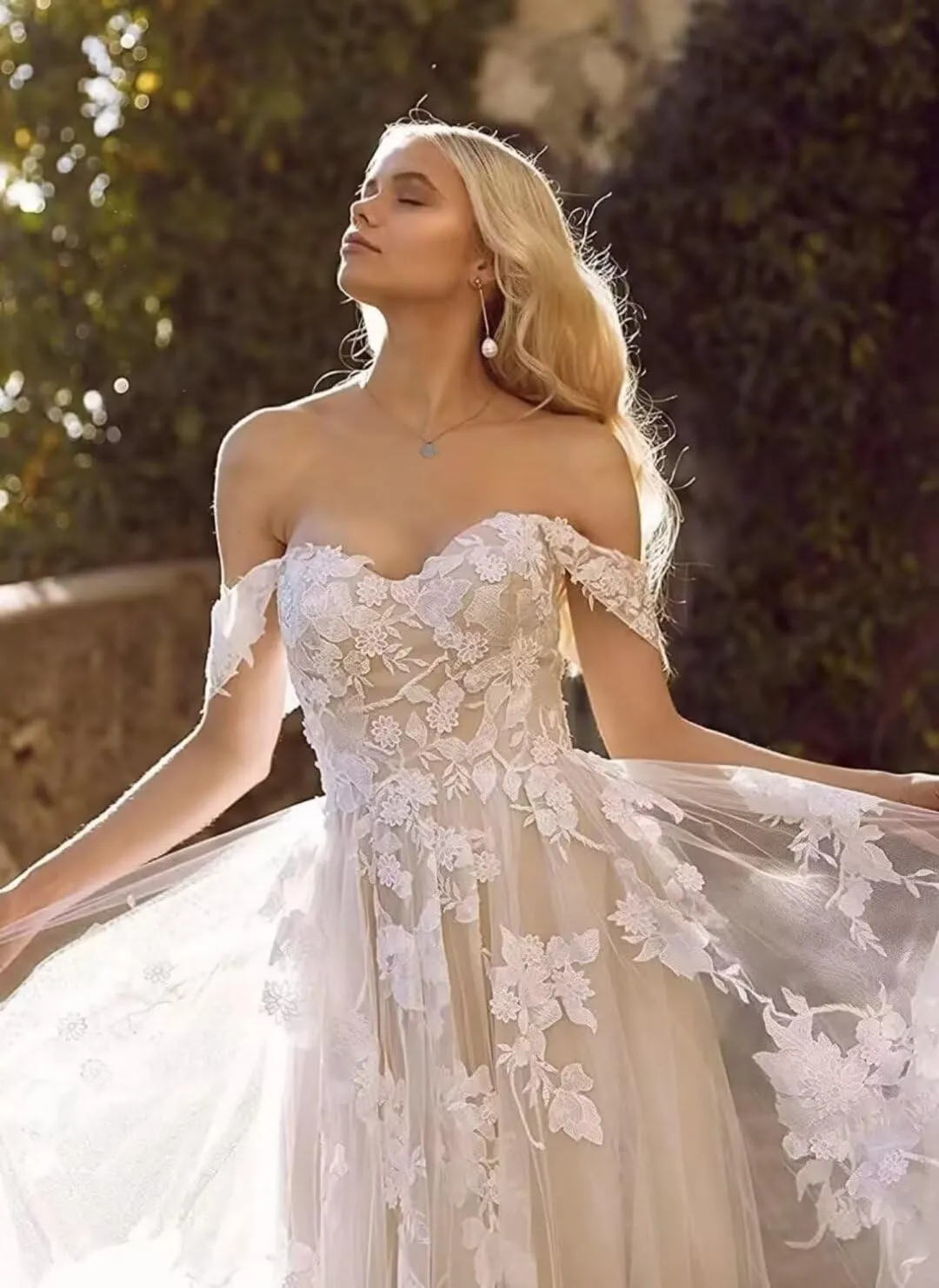Wedding Dresses for Bride 2024 Boho Beach Lace Appliques Mermaid Beaded V Neck Bridal Gown for Women with Train
